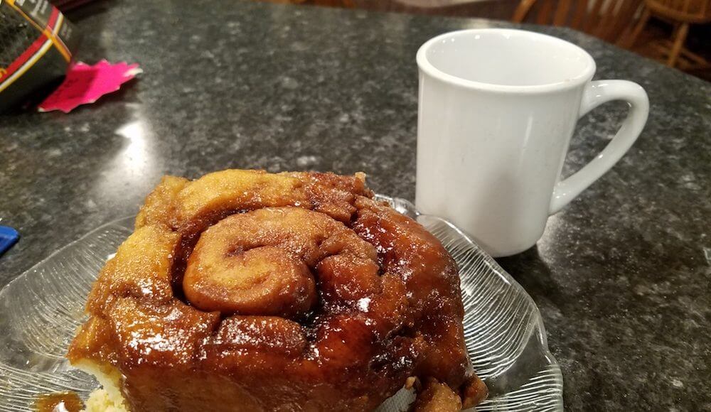 Sweetie Pie's cinnamon roll